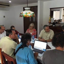 Rector en Mesa de conversación de La Habana