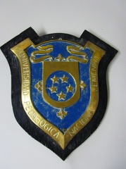escudo universiddad-pedagogíca nacional femeniana 1955