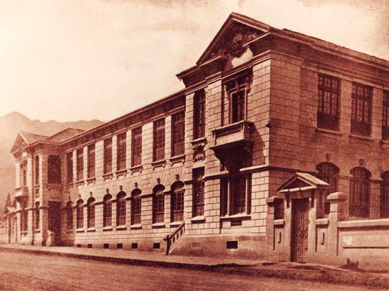 fachada_capilla_IPN_1929.jpg