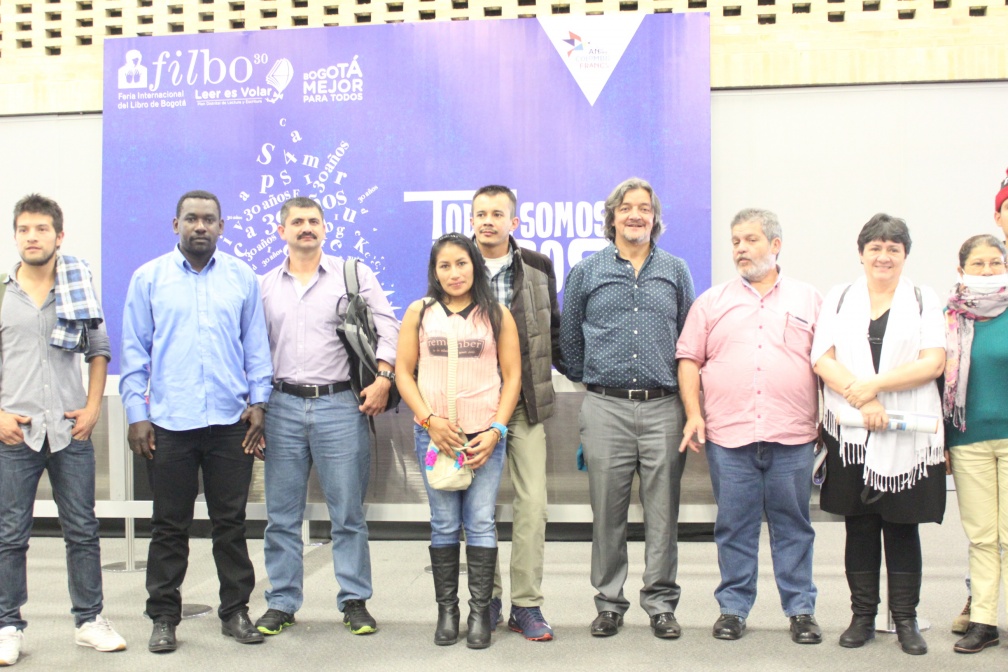 excombatientes del M-19 miembros secretariado de las FARC funcionarios y estudiantes UPN