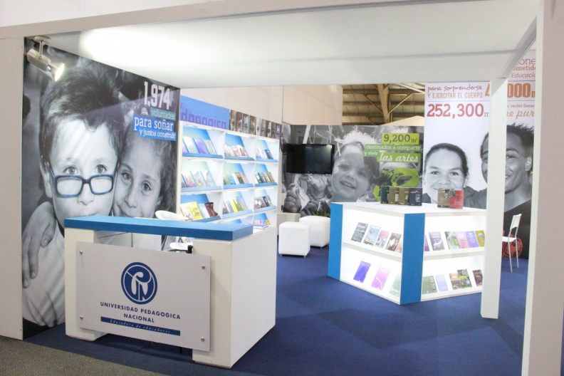Feria del Libro - 2013 (1).JPG
