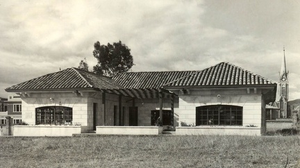 historia 1933 arq