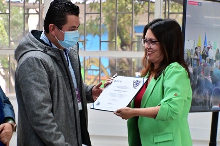 2ca19c23fc204fa4b34f83f28cfd1419