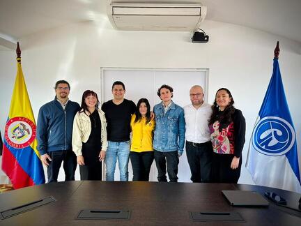 posesion egresados CSU  (5)