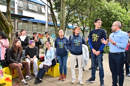  Todos unidos defendemos la UPN (10)