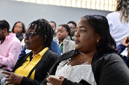 comision gobierno Jamaica 13